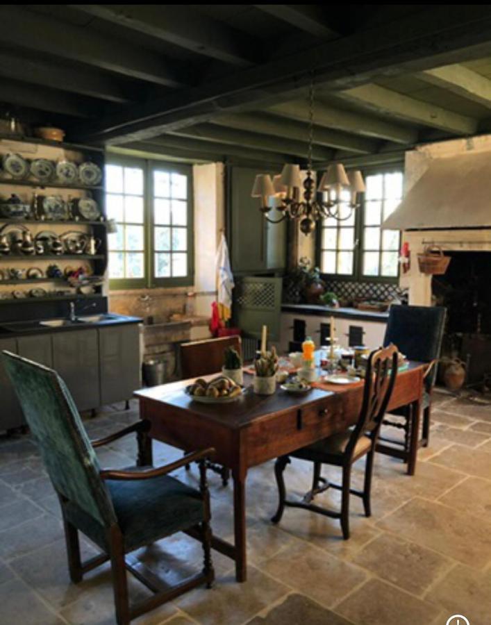 Chambres D'Hotes Le Clos De Bonneval Saint-Jean-de-Thouars Экстерьер фото